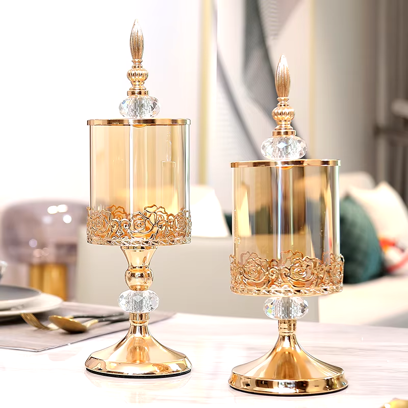 Frasco de Cristal Luxuoso com Tampa Dourada